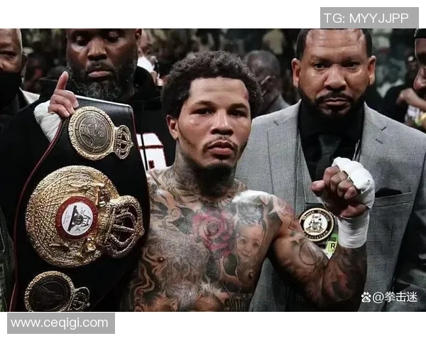 1985年戴维斯与泰勒的经典对决揭示了拳击历史的辉煌瞬间与传奇故事